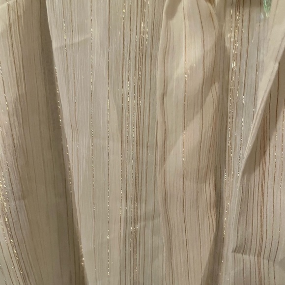 New York & Company white and gold sleeveless blouse M - Picture 7 of 9